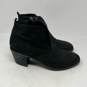 Eileen Fisher leather black booties side zip textured cross front size 7
